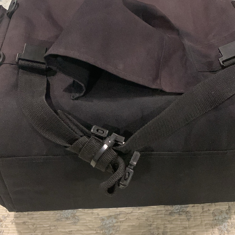 Harley Davidson By SAC Touring backrest sissy bar travel luggage pack Like NEW - Picture 5 of 8